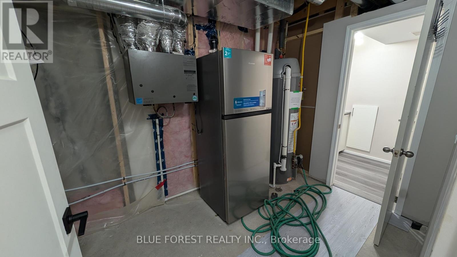 3319 REGIMENT ROAD, London South (South V), Ontario, N6P0G5 — Photo 15