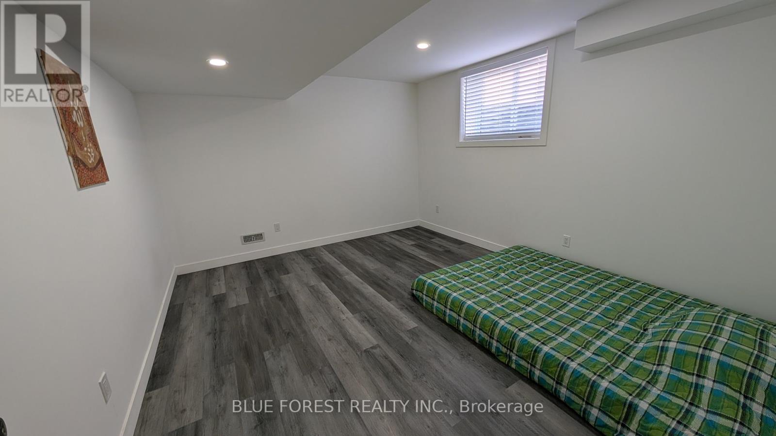 3319 REGIMENT ROAD, London South (South V), Ontario, N6P0G5 — Photo 18