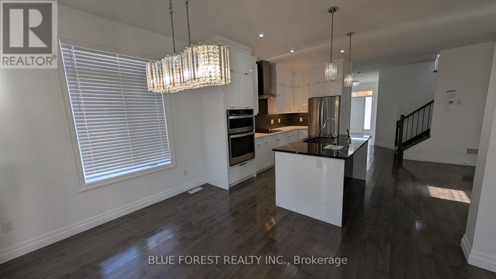 3319 REGIMENT ROAD, London South (South V), Ontario, N6P0G5 — Photo 9