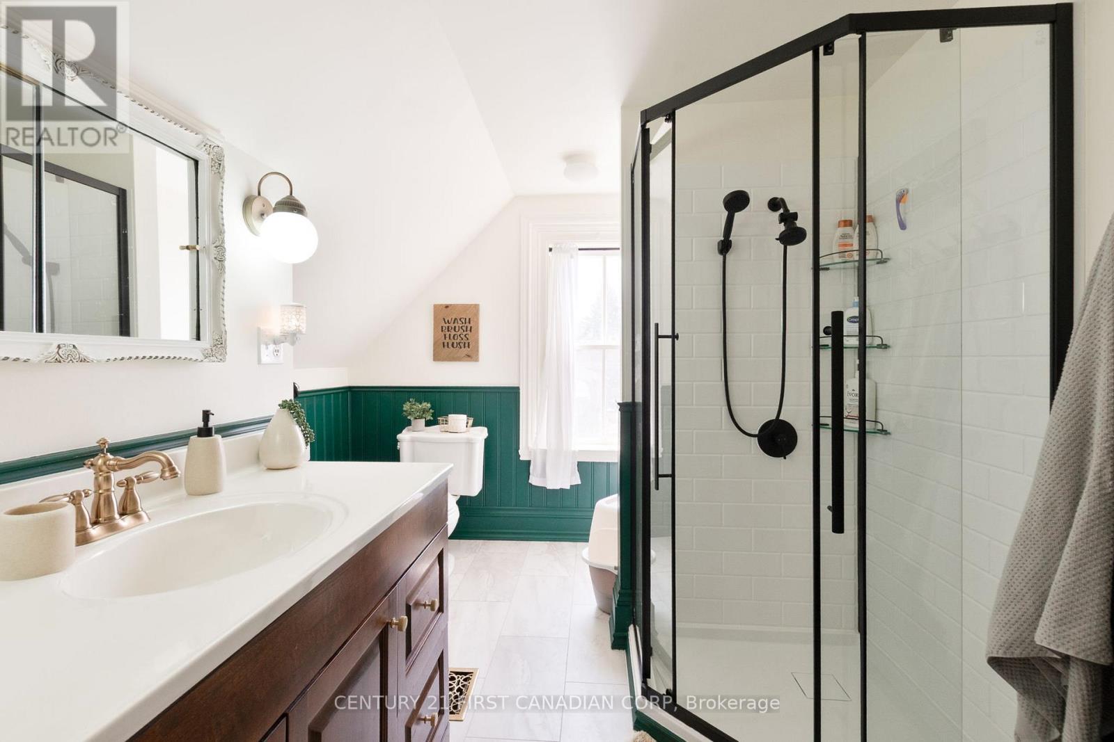 1 FAIRVIEW AVENUE, St. Thomas, Ontario, N5R4X2 — Photo 30