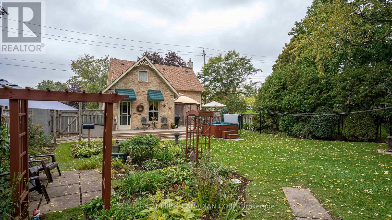 1 FAIRVIEW AVENUE, St. Thomas, Ontario, N5R4X2 — Photo 33