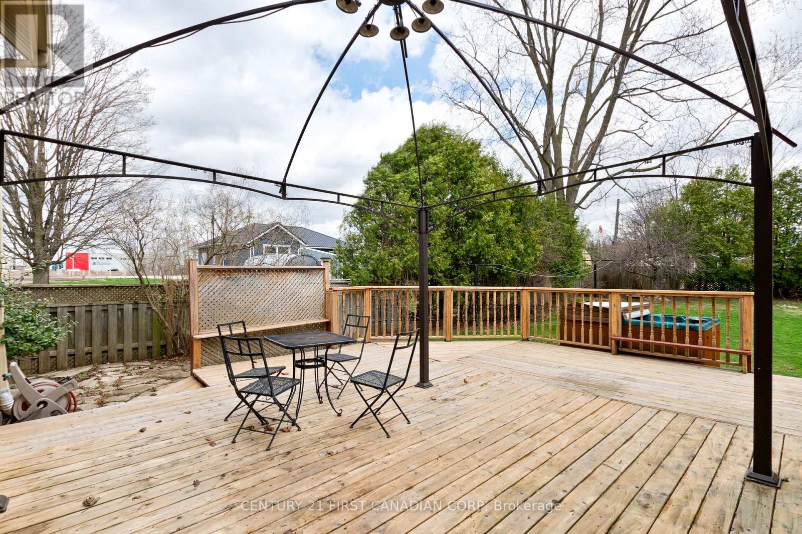 1 FAIRVIEW AVENUE, St. Thomas, Ontario, N5R4X2 — Photo 40