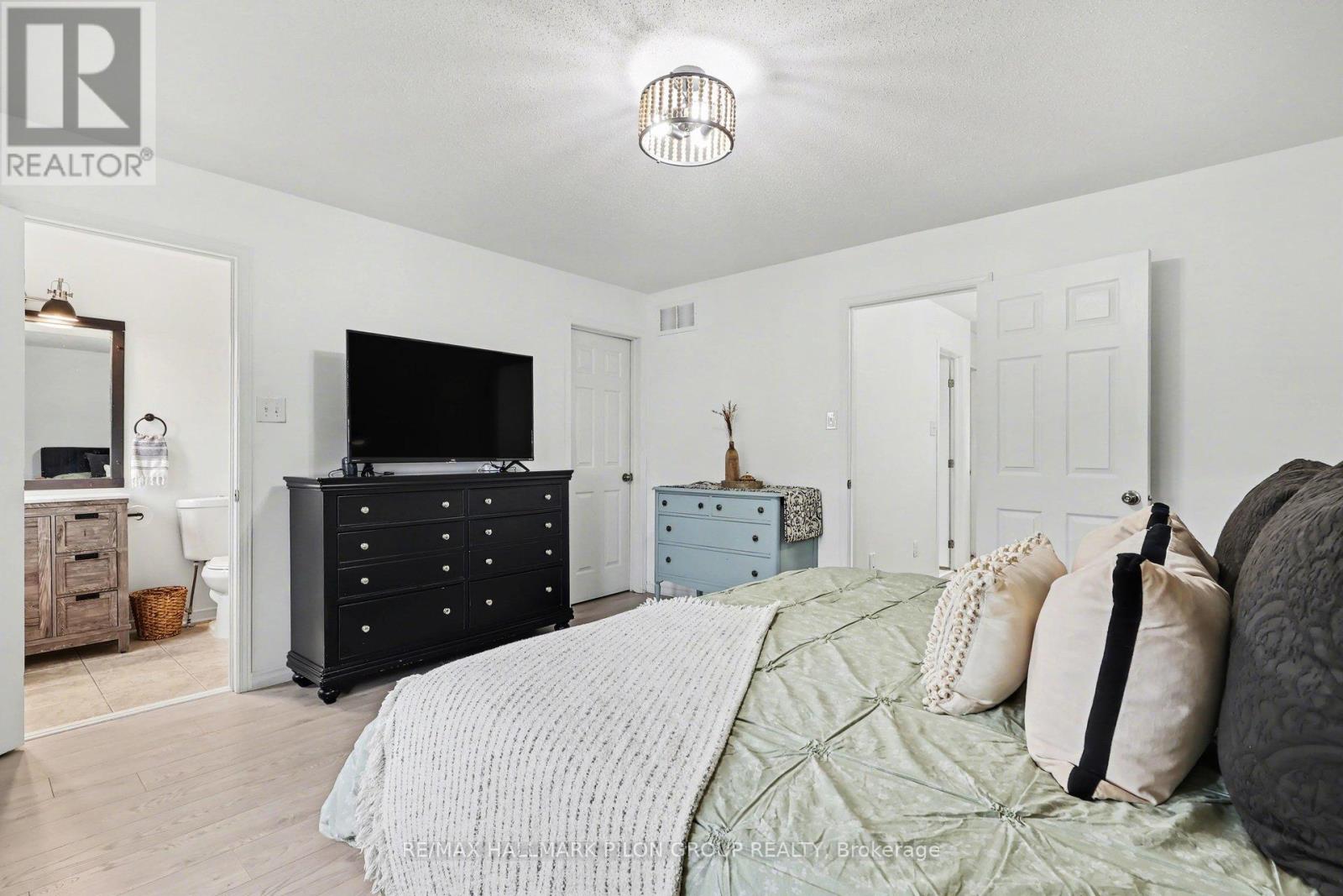 218 ROLLING MEADOW CRESCENT, Ottawa, Ontario, K1W0B1 — Photo 13