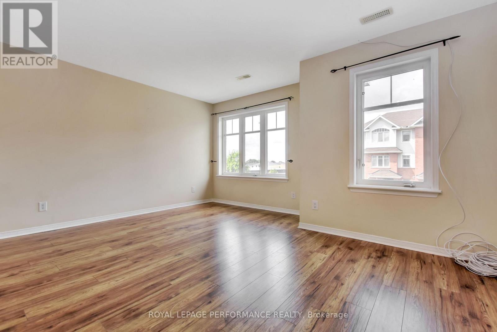 125 WINDSWEPT PRIVATE, Ottawa, Ontario, K1V0Z4 — Photo 4