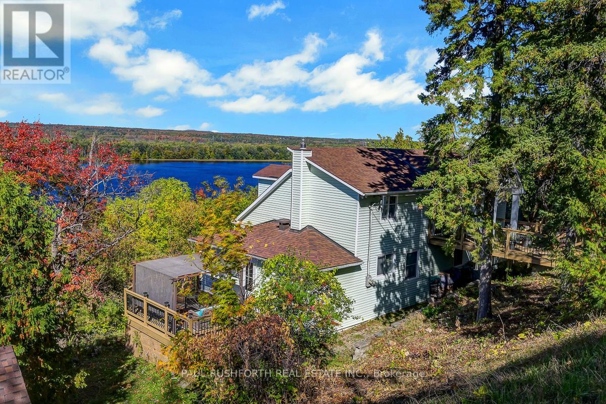 1565 LILAC LANE, Ottawa, Ontario, K4C1C4 — Photo 3