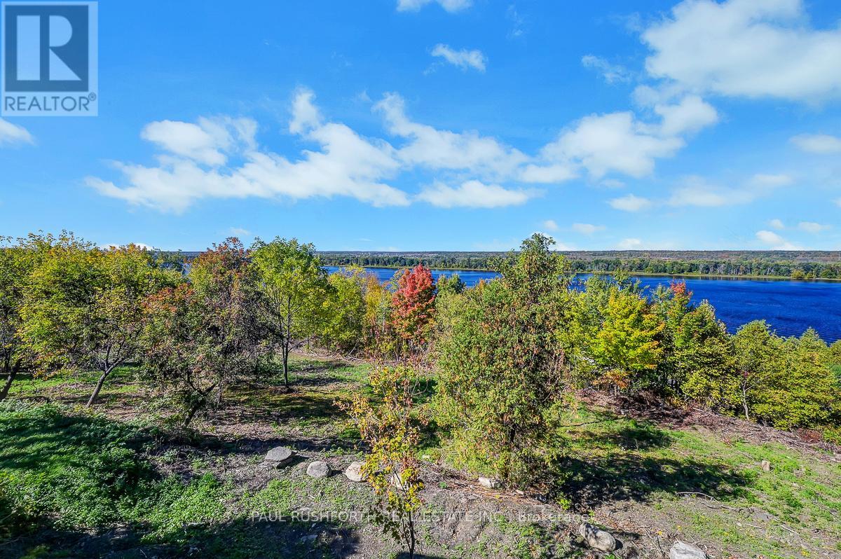 1565 LILAC LANE, Ottawa, Ontario, K4C1C4 — Photo 41