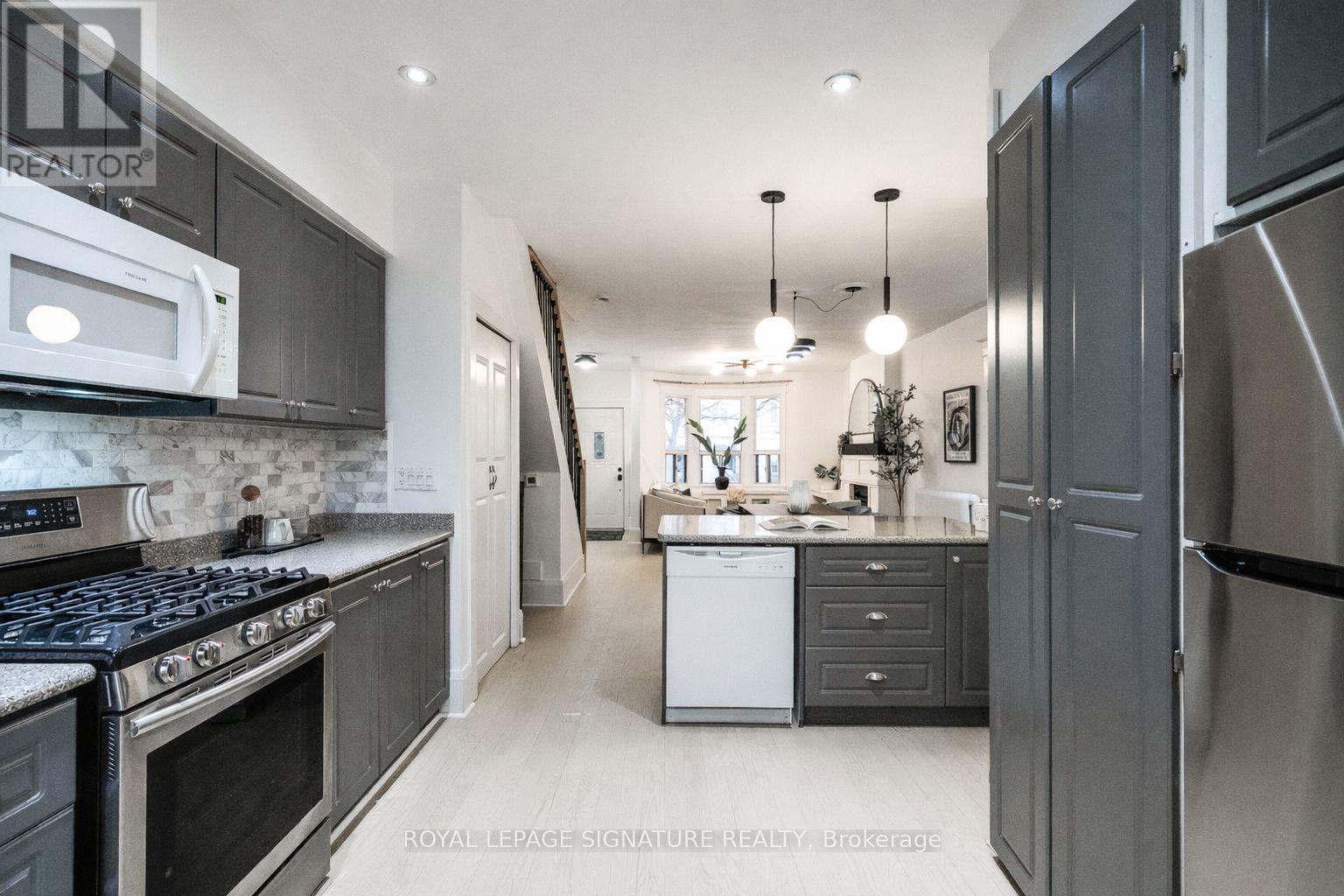 216 PARKMOUNT ROAD, Toronto (Greenwood-Coxwell), Ontario, M4J4V6 — Photo 11