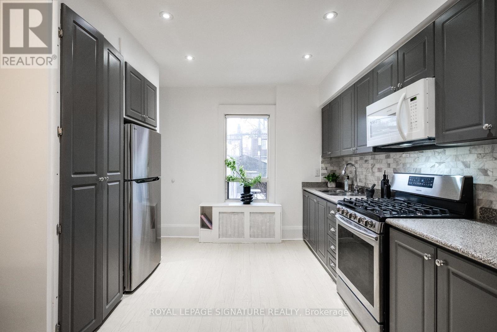 216 PARKMOUNT ROAD, Toronto (Greenwood-Coxwell), Ontario, M4J4V6 — Photo 13