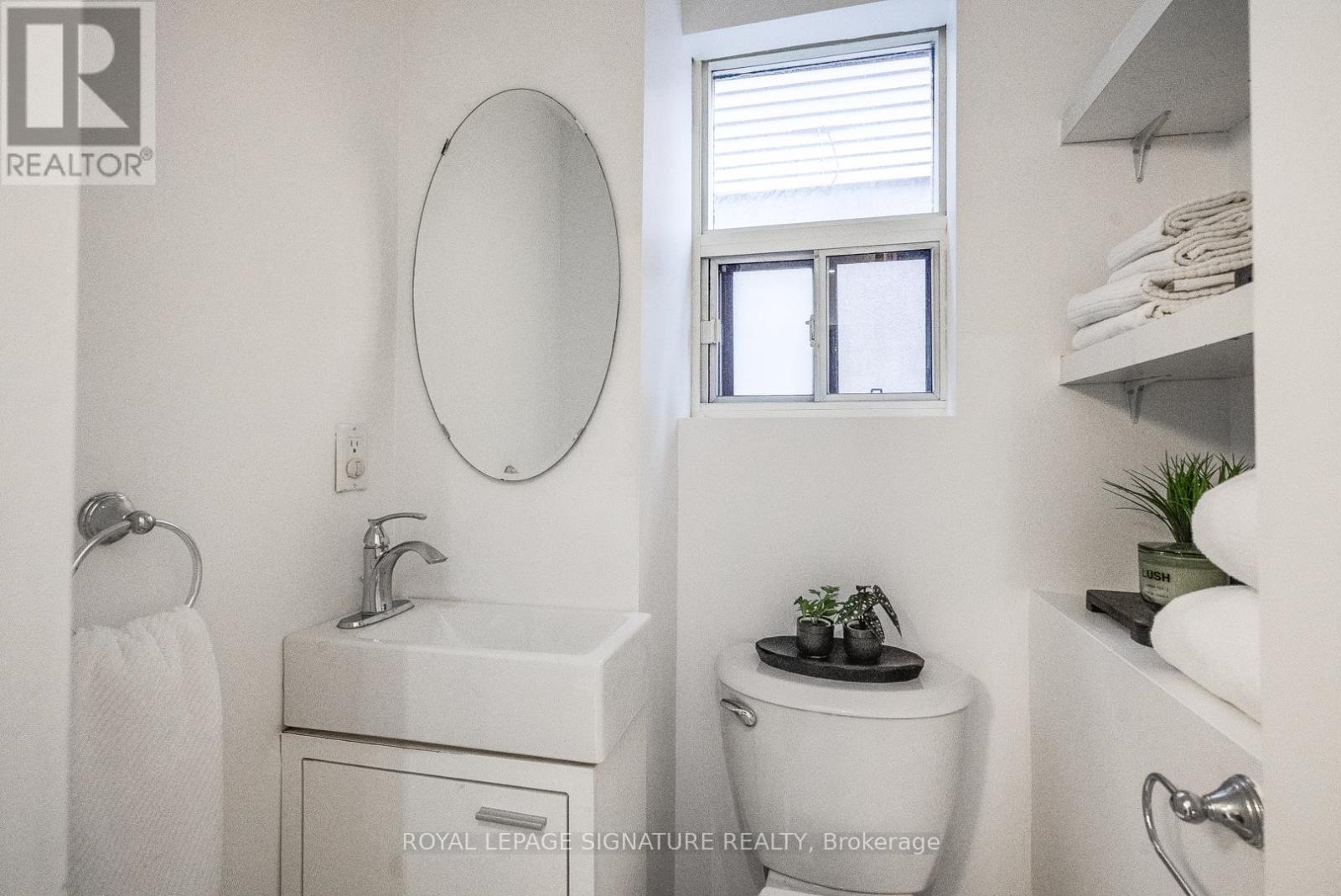 216 PARKMOUNT ROAD, Toronto (Greenwood-Coxwell), Ontario, M4J4V6 — Photo 16