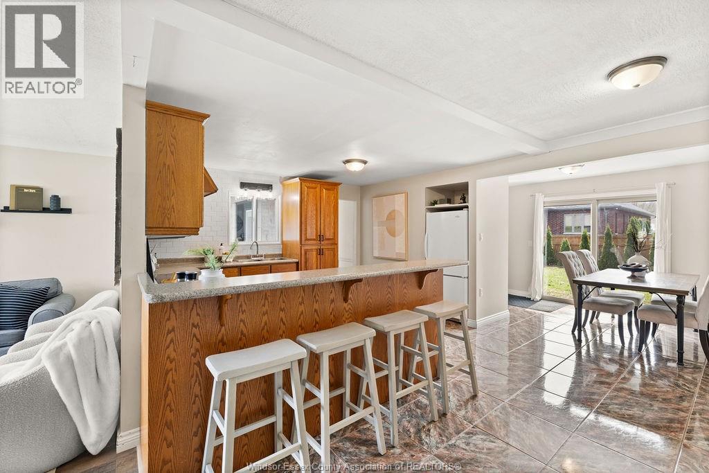 1350 LAURIER, LaSalle, Ontario, N9J1N3 — Photo 12