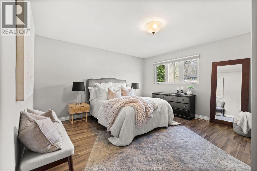 1350 LAURIER, LaSalle, Ontario, N9J1N3 — Photo 18