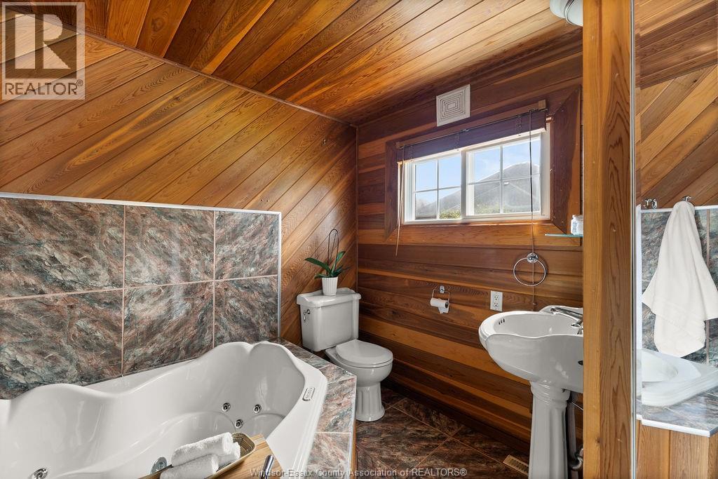 1350 LAURIER, LaSalle, Ontario, N9J1N3 — Photo 23