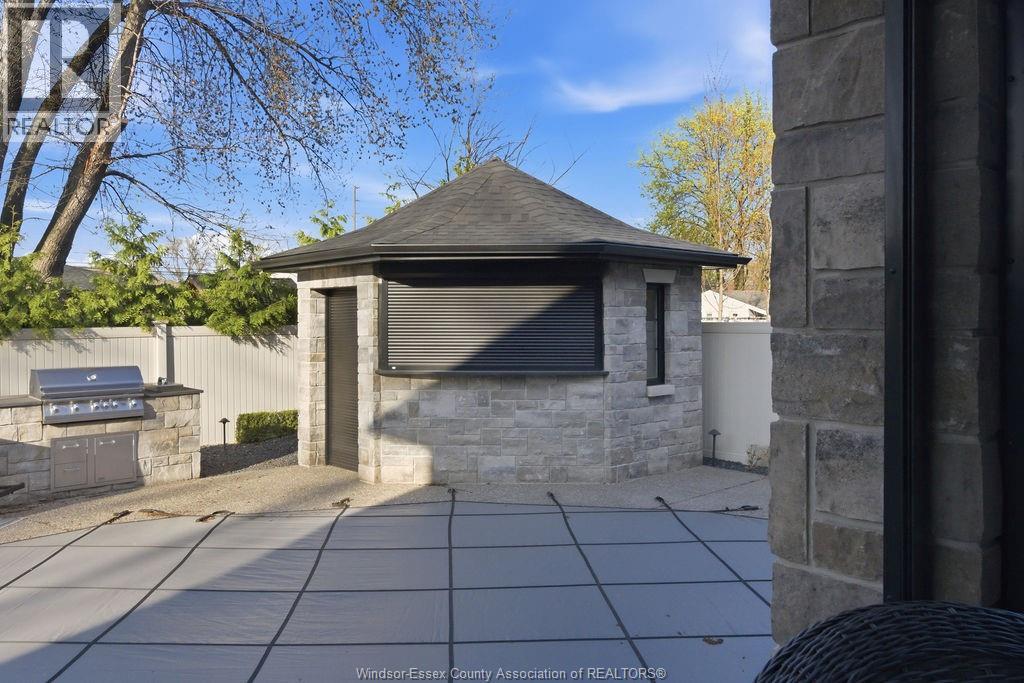1222 NACCARATO, LaSalle, Ontario, N9J0A1 — Photo 7