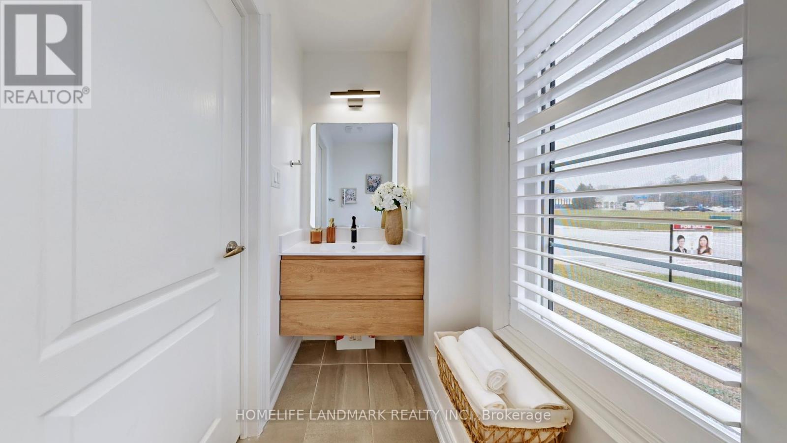 40 JUDAH DOAN WAY, East Gwillimbury (Sharon), Ontario, L9N0L6 — Photo 20