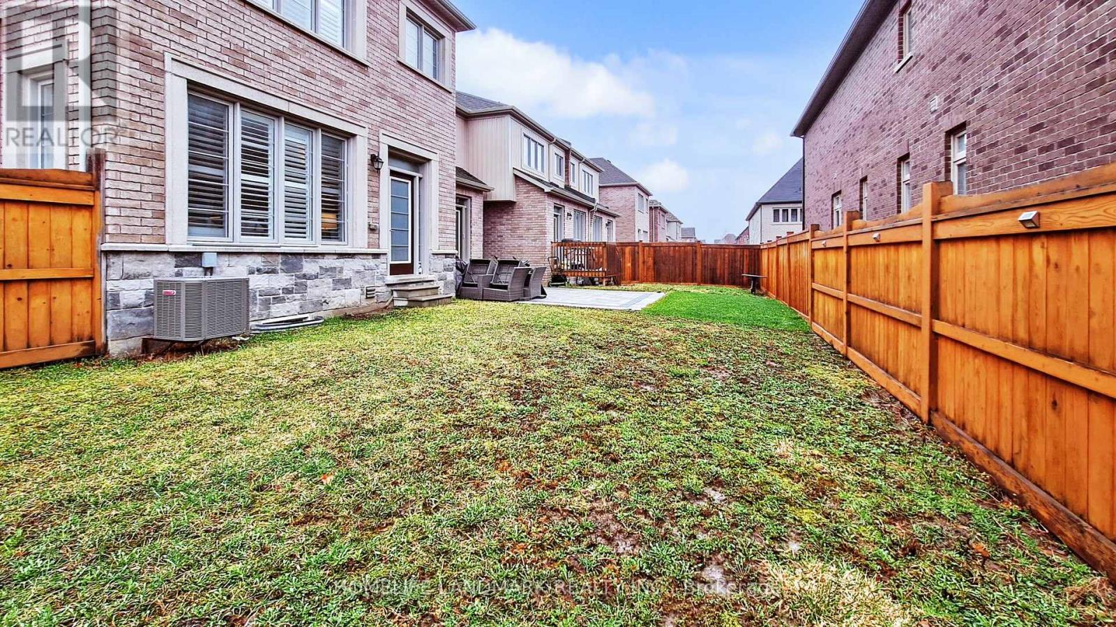 40 JUDAH DOAN WAY, East Gwillimbury (Sharon), Ontario, L9N0L6 — Photo 50