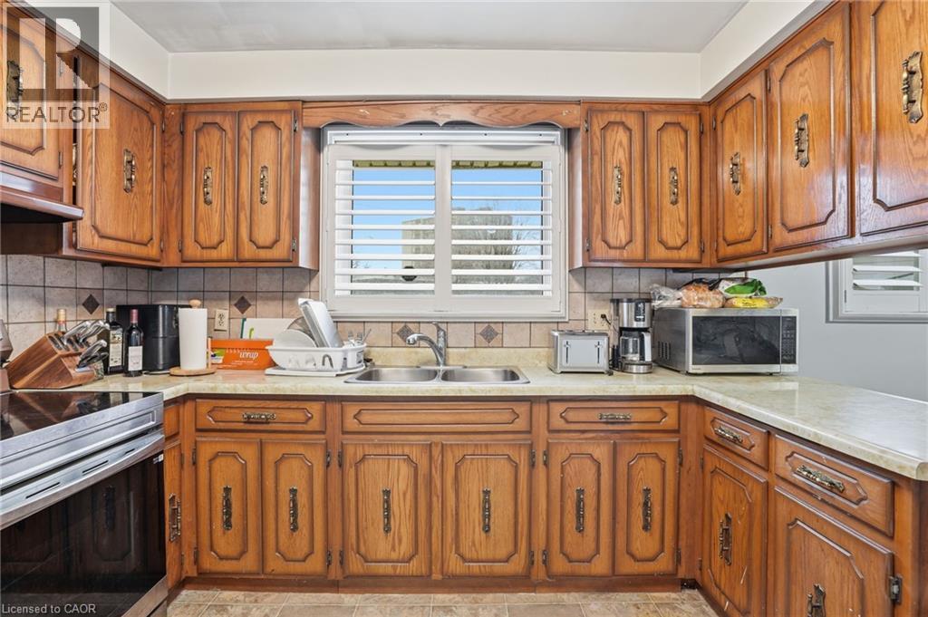 20 AMBER Street, Brantford, Ontario, N3R2V9 — Photo 9