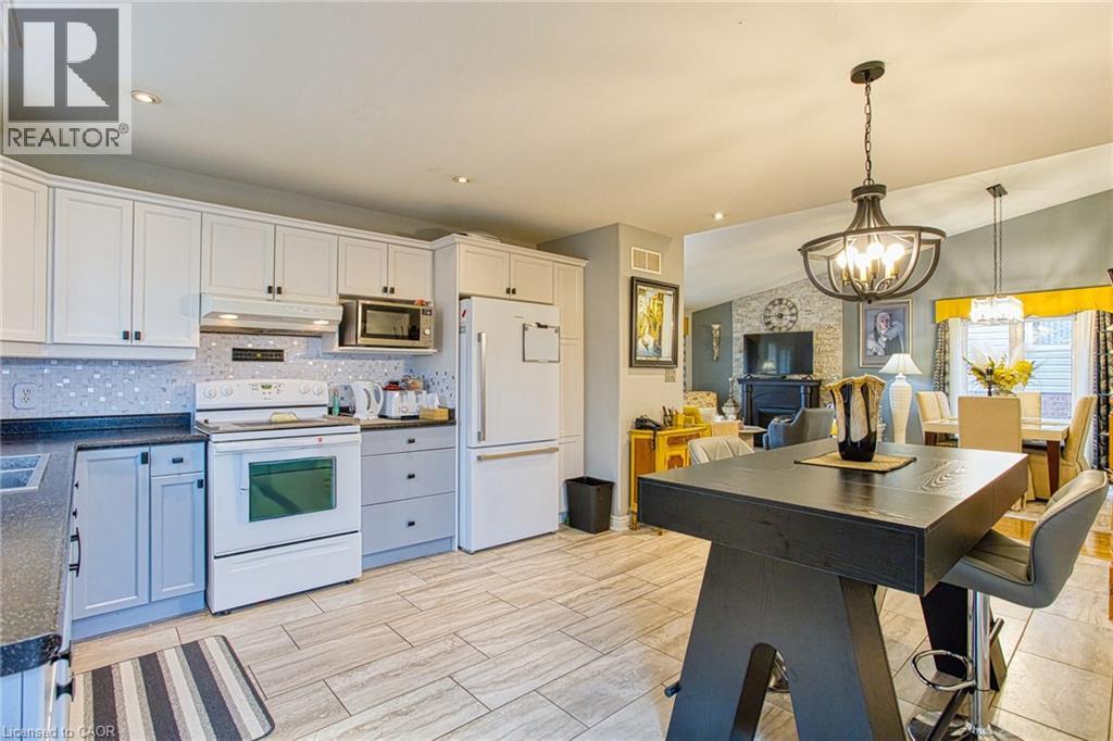 7192 KELLY Drive, Niagara Falls, Ontario, L2H3K1 — Photo 3