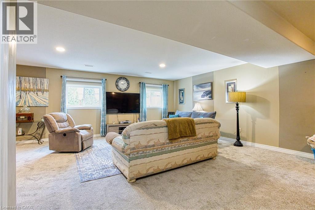 7192 KELLY Drive, Niagara Falls, Ontario, L2H3K1 — Photo 7