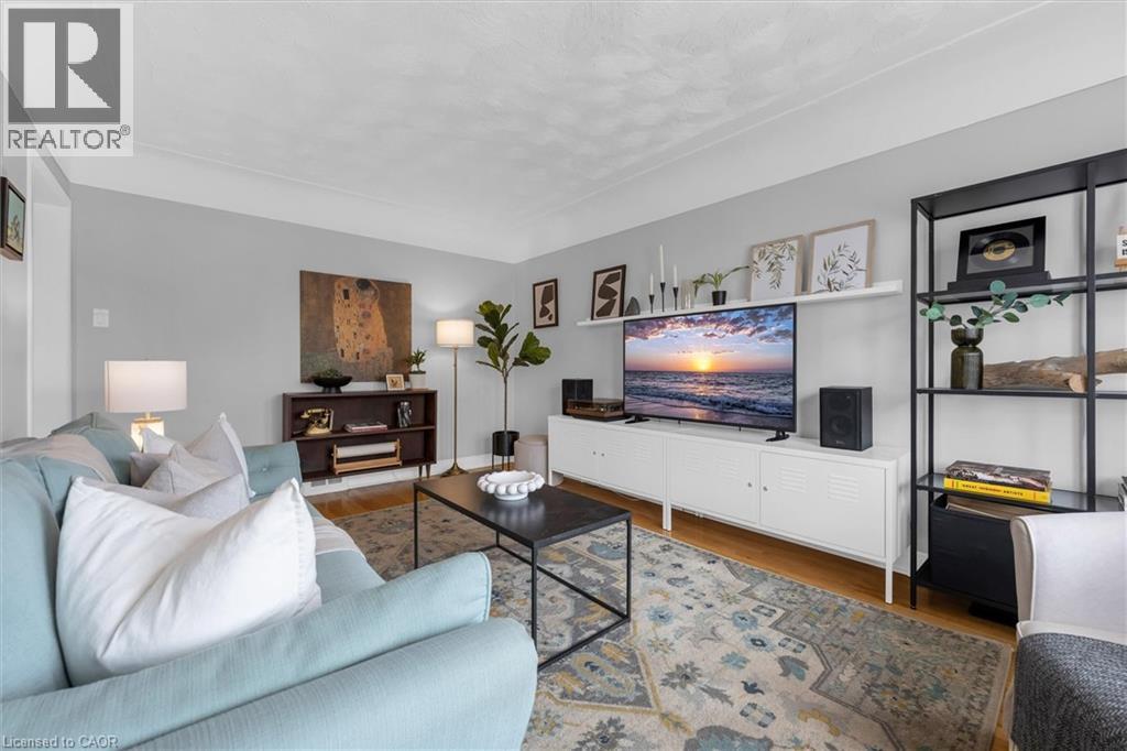 189 EAST 14TH Street, Hamilton, Ontario, L9A4B7 — Photo 4