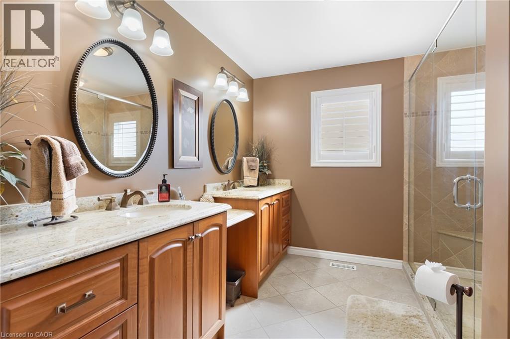228 GLENARIFF Drive, Freelton, Ontario, L8B1A5 — Photo 22