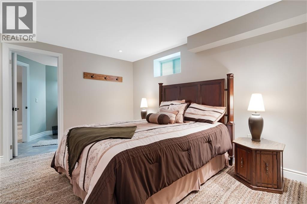 228 GLENARIFF Drive, Freelton, Ontario, L8B1A5 — Photo 31