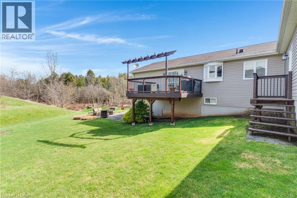 228 GLENARIFF Drive, Freelton, Ontario, L8B1A5 — Photo 39