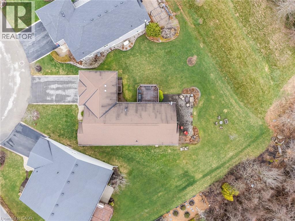 228 GLENARIFF Drive, Freelton, Ontario, L8B1A5 — Photo 48