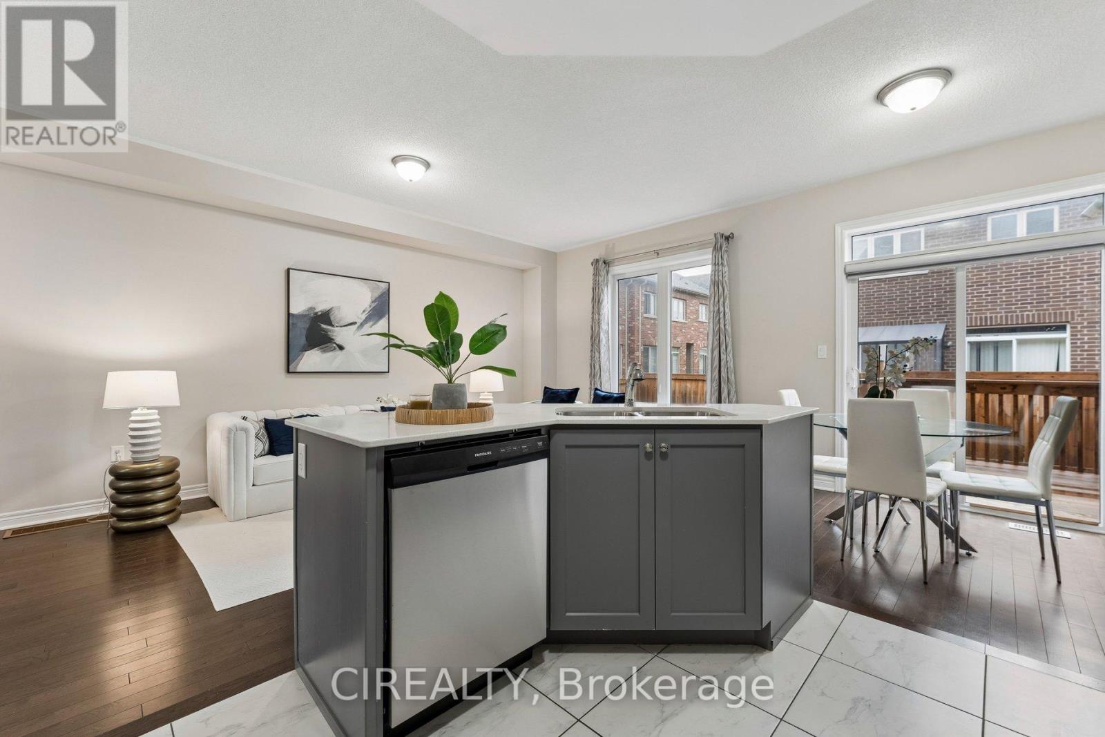 71 FINEGAN CIRCLE, Brampton (Northwest Brampton), Ontario, L7A4Z8 — Photo 19