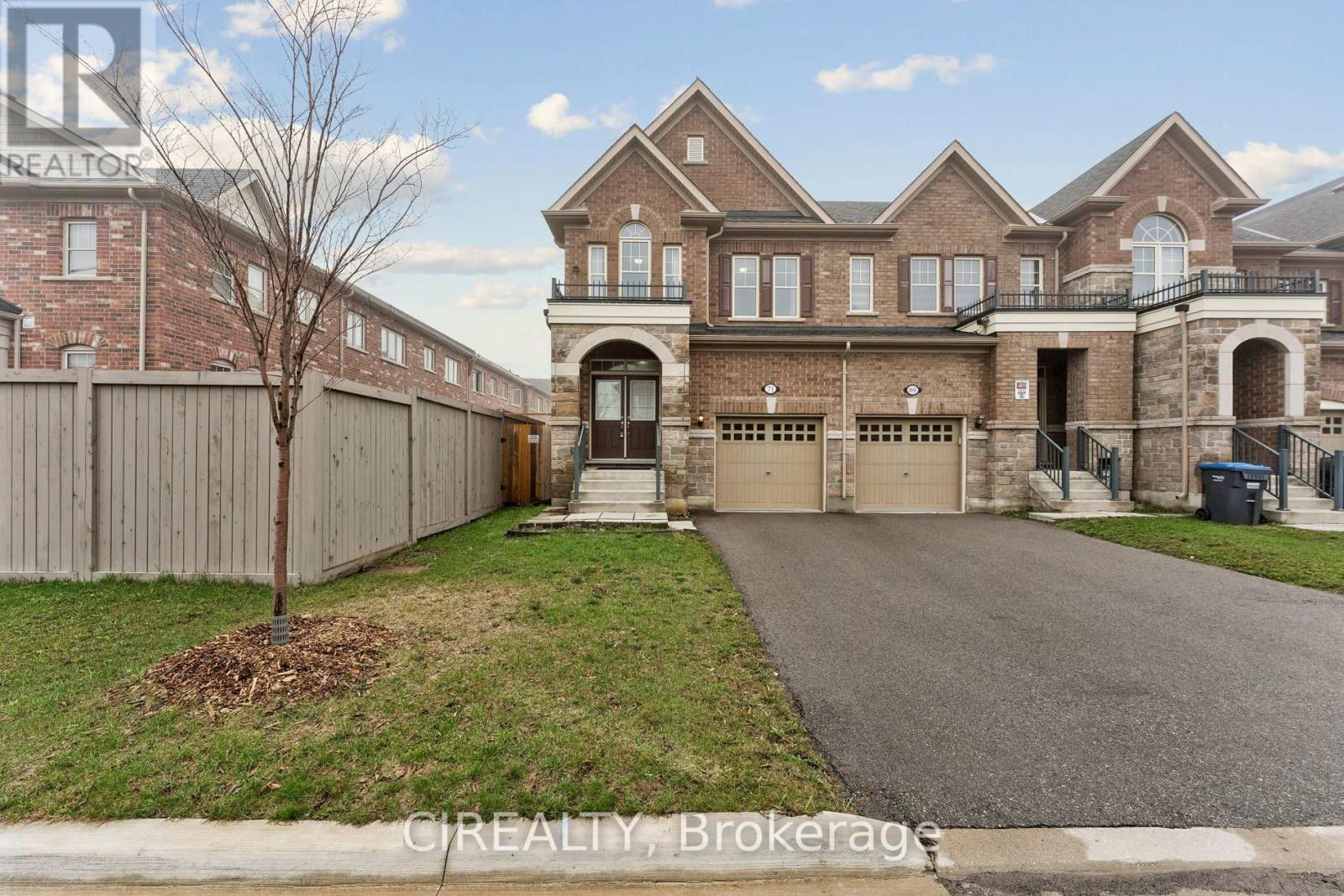 71 FINEGAN CIRCLE, Brampton (Northwest Brampton), Ontario, L7A4Z8 — Photo 2