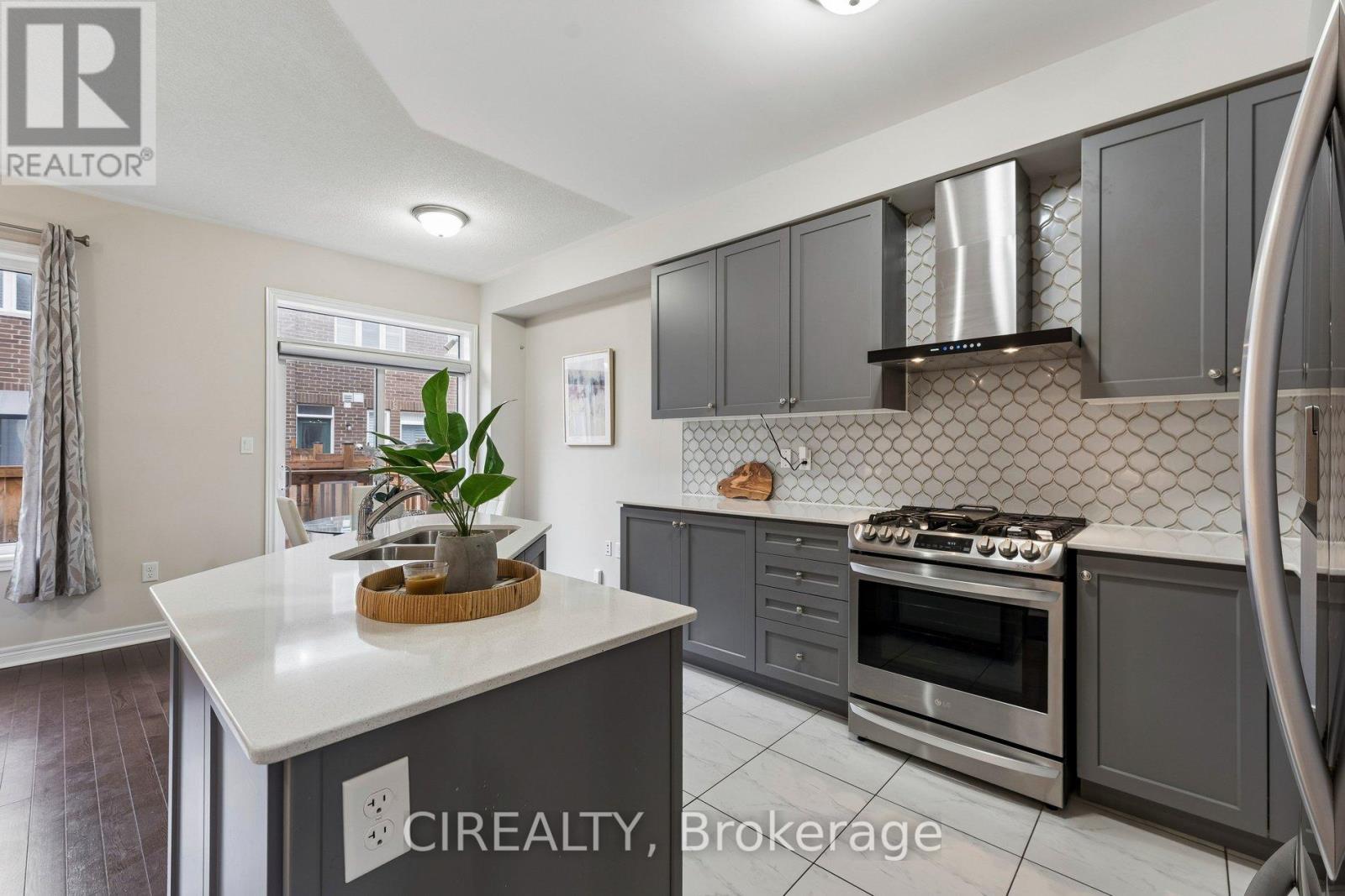 71 FINEGAN CIRCLE, Brampton (Northwest Brampton), Ontario, L7A4Z8 — Photo 21