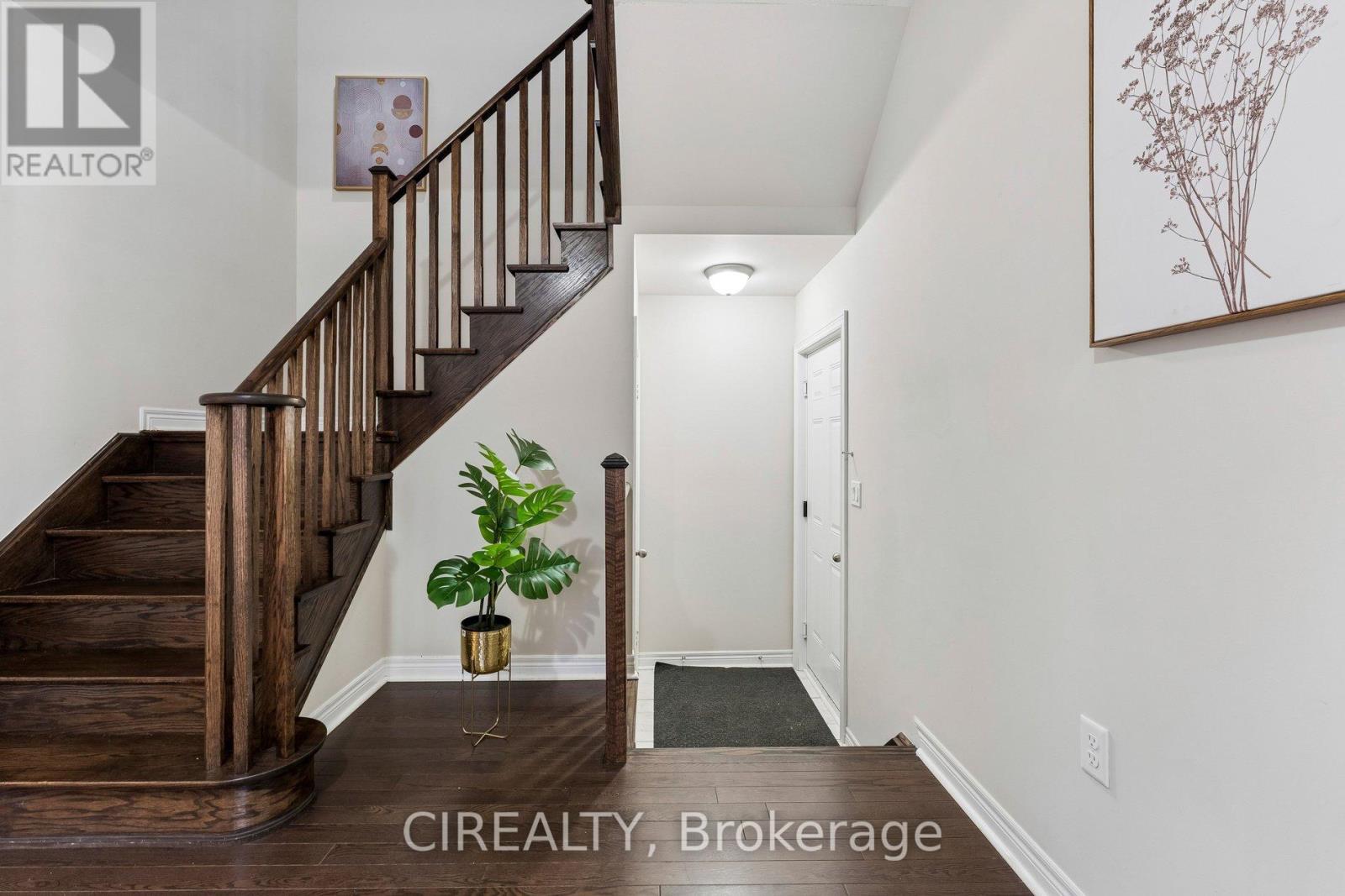 71 FINEGAN CIRCLE, Brampton (Northwest Brampton), Ontario, L7A4Z8 — Photo 8