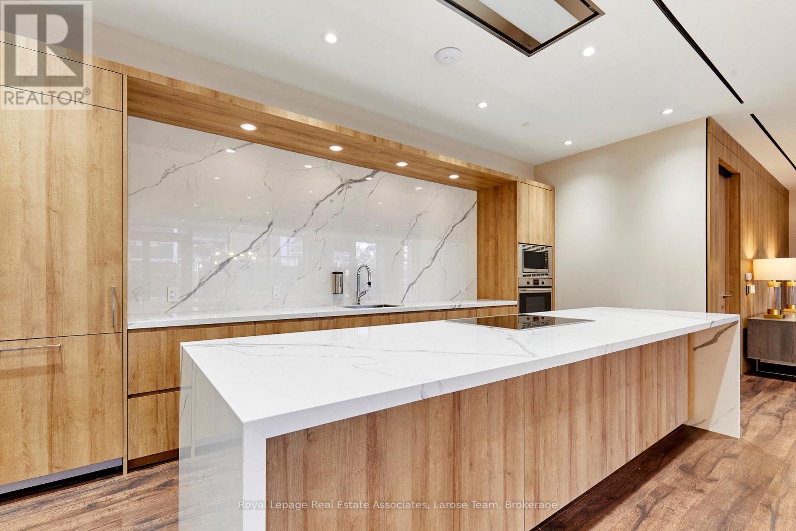 811 - 21 PARK STREET E, Mississauga (Port Credit), Ontario, L5G1L7 — Photo 10