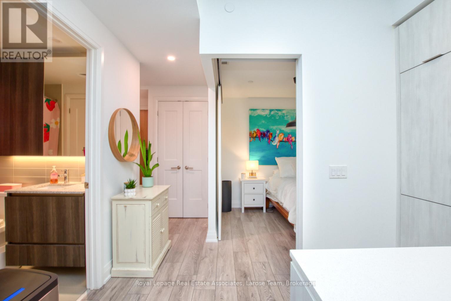 811 - 21 PARK STREET E, Mississauga (Port Credit), Ontario, L5G1L7 — Photo 19