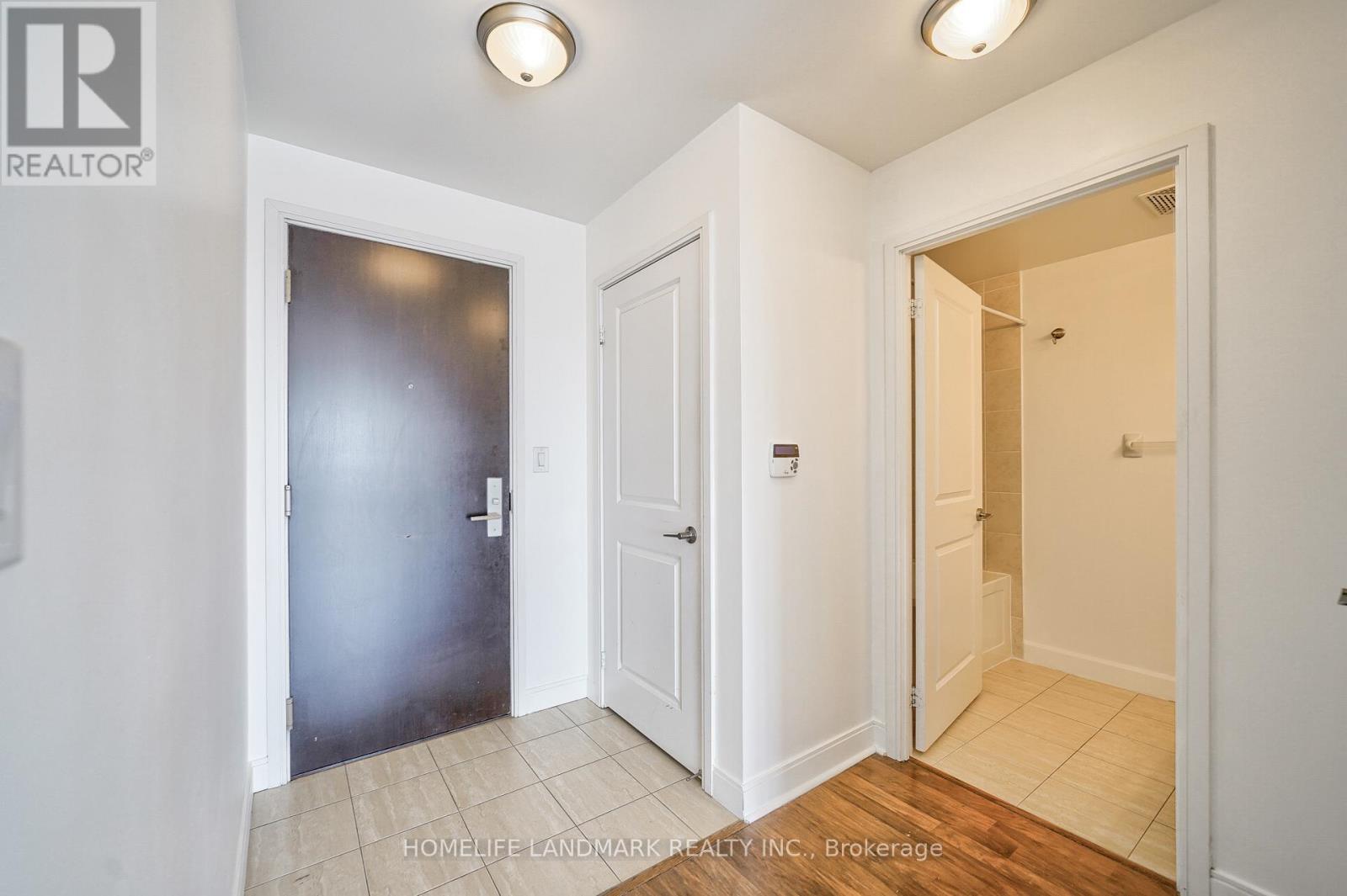 2002 - 60 ABSOLUTE AVENUE, Mississauga (City Centre), Ontario, L4Z0A9 — Photo 5