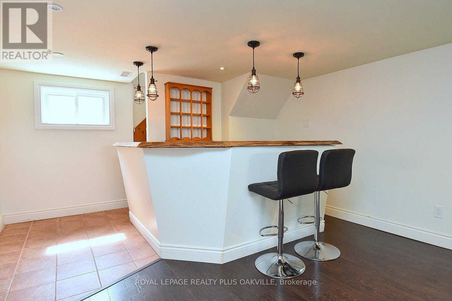 1304 BUNNELL DRIVE, Burlington (Mountainside), Ontario, L7P2E1 — Photo 27