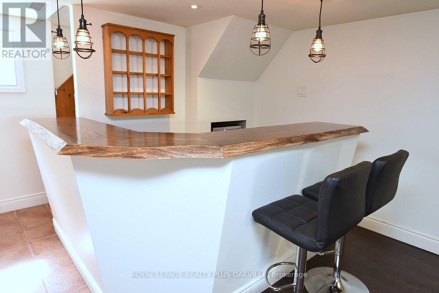 1304 BUNNELL DRIVE, Burlington (Mountainside), Ontario, L7P2E1 — Photo 28