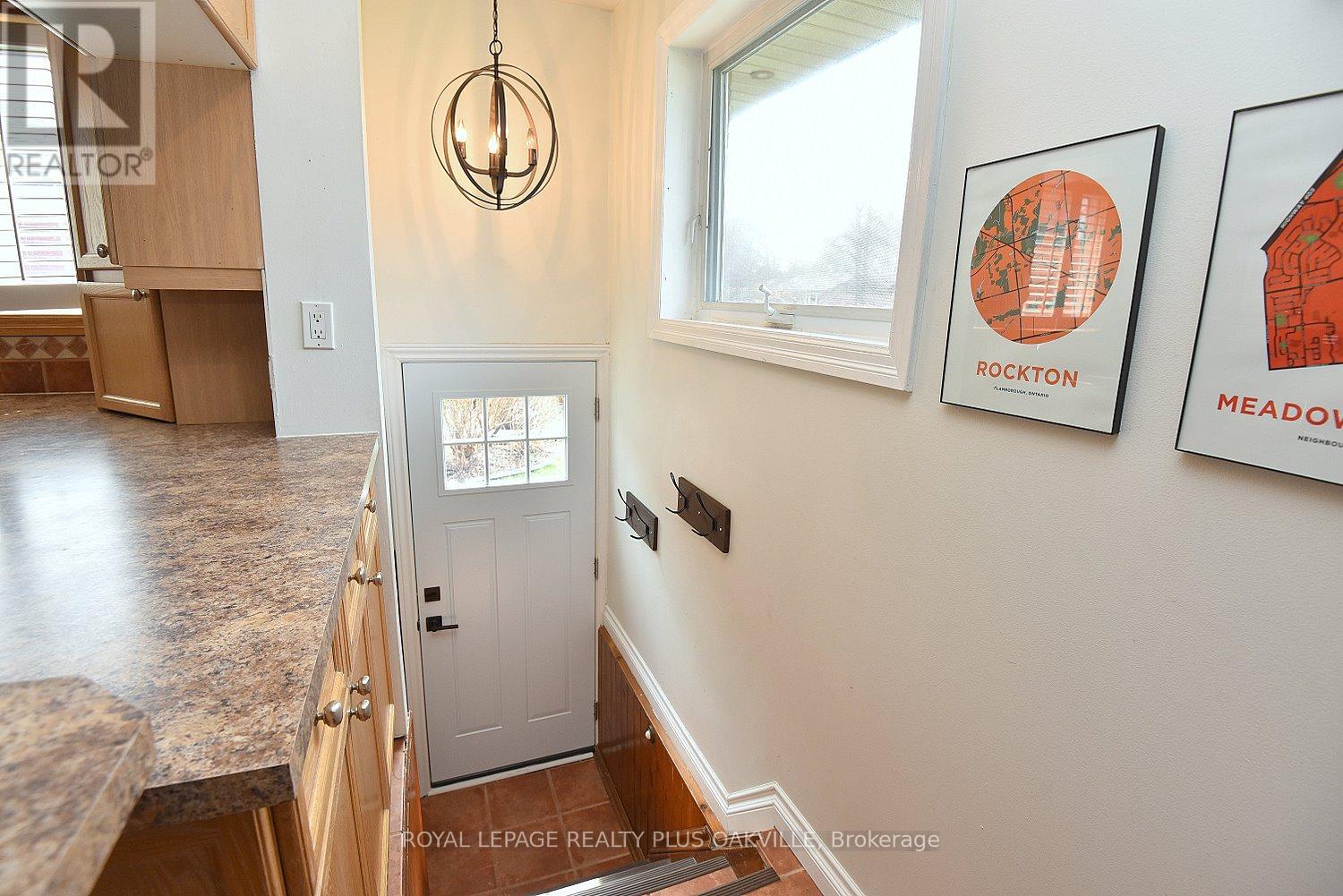 1304 BUNNELL DRIVE, Burlington (Mountainside), Ontario, L7P2E1 — Photo 34