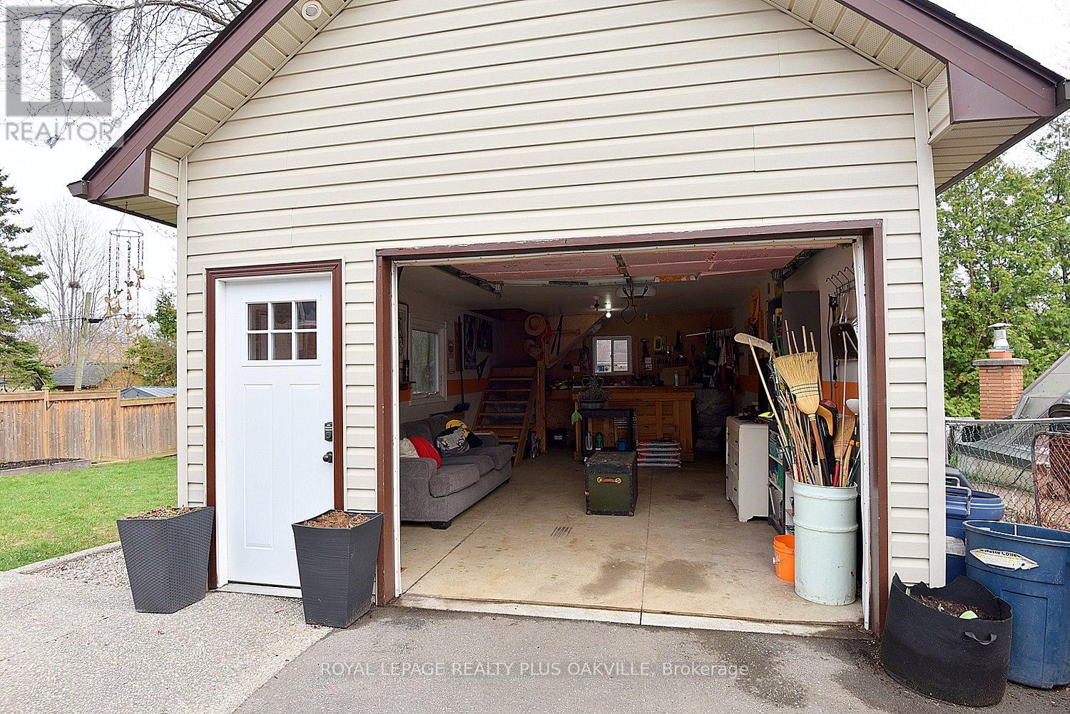 1304 BUNNELL DRIVE, Burlington (Mountainside), Ontario, L7P2E1 — Photo 35