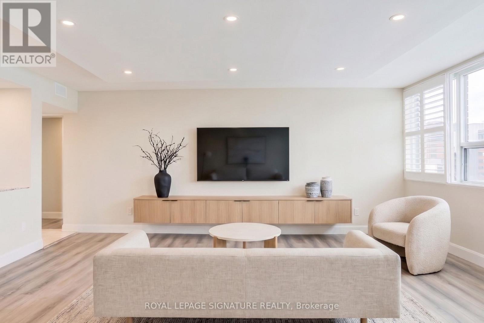 1503 - 120 DUKE STREET, Hamilton (Durand), Ontario, L8P4T1 — Photo 6