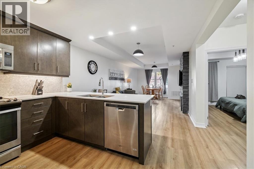 70 STEWART Street Unit# 102, Oakville, Ontario, L6K1X5 — Photo 13