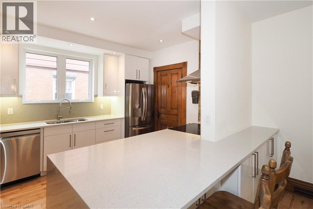 18 THERESA Street, Kitchener, Ontario, N2G1M1 — Photo 18