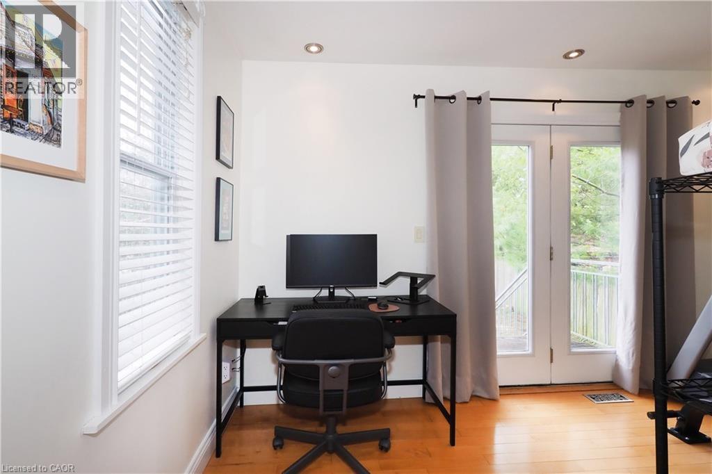 18 THERESA Street, Kitchener, Ontario, N2G1M1 — Photo 26