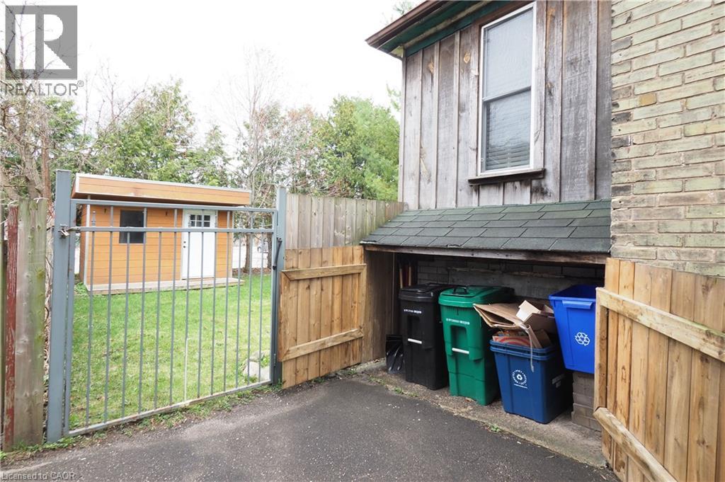 18 THERESA Street, Kitchener, Ontario, N2G1M1 — Photo 42