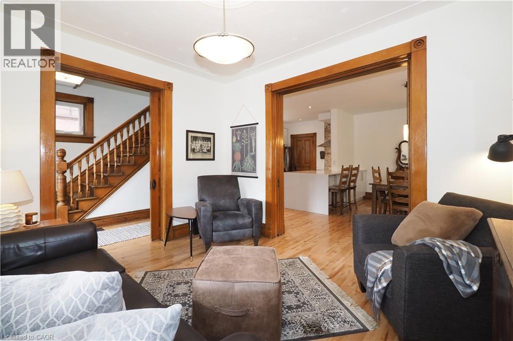18 THERESA Street, Kitchener, Ontario, N2G1M1 — Photo 7