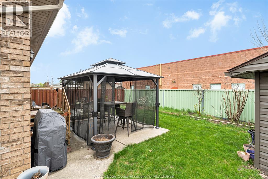 11460 TIMBER BAY CRESCENT, Windsor, Ontario, N8R2K9 — Photo 6