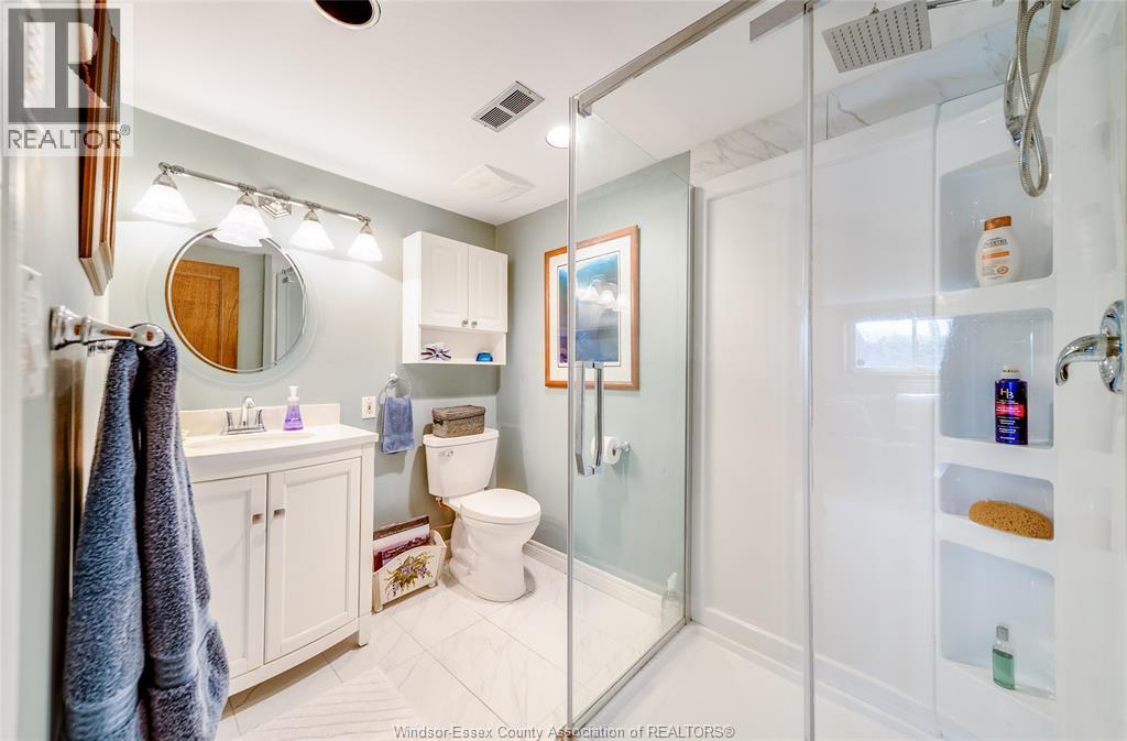 468 AMBERLY, Tecumseh, Ontario, N8N3M3 — Photo 13