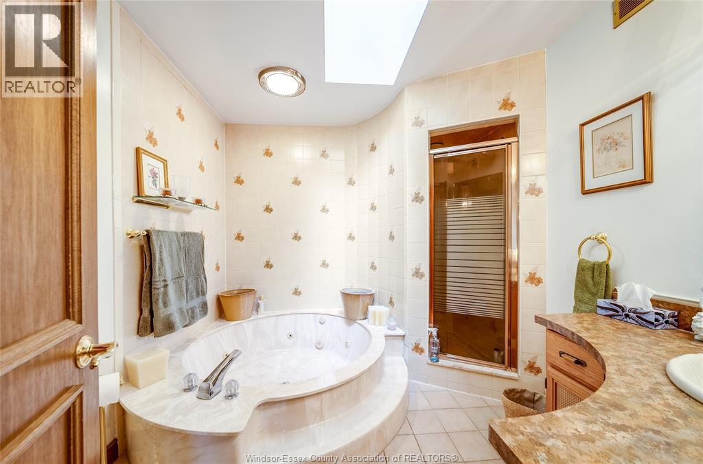 468 AMBERLY, Tecumseh, Ontario, N8N3M3 — Photo 32