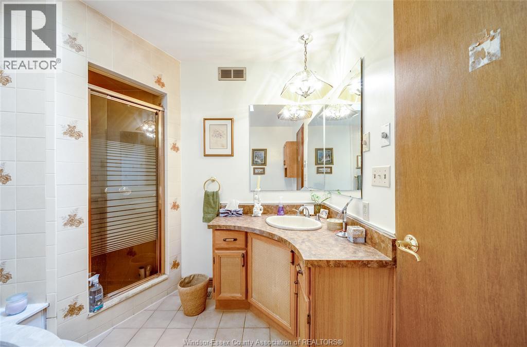 468 AMBERLY, Tecumseh, Ontario, N8N3M3 — Photo 33