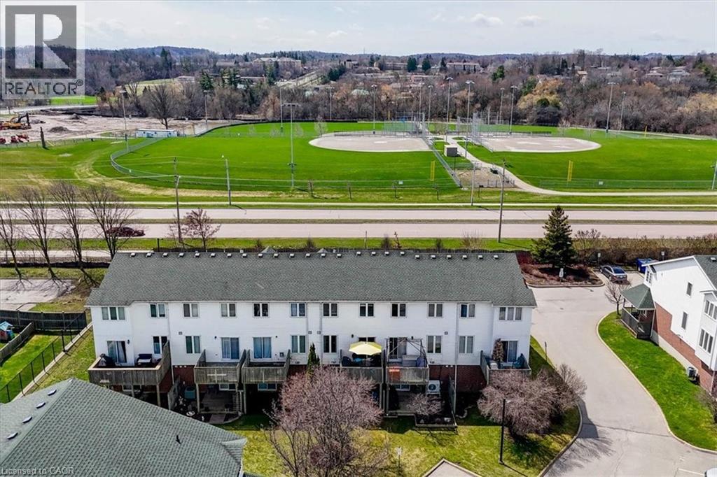 42 GREEN VALLEY Drive Unit# 55, Kitchener, Ontario, N2P2J7 — Photo 18