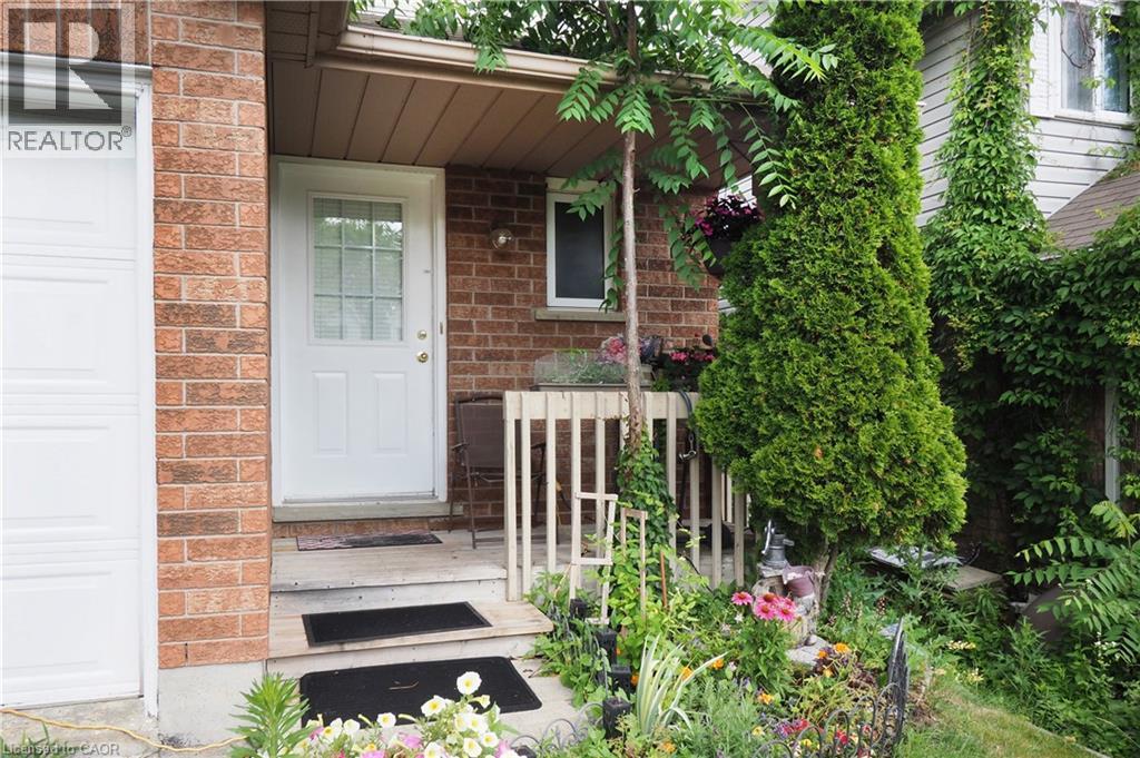 429 EXMOOR Street, Waterloo, Ontario, N2K3X5 — Photo 4